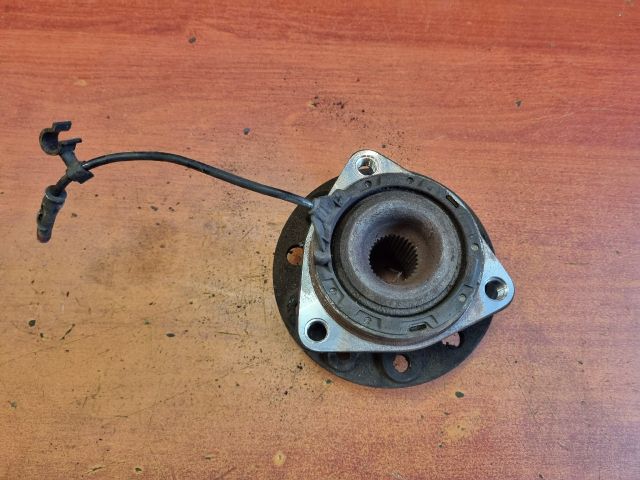 bontott OPEL ZAFIRA B Első Kerékagy (Pozíciófüggetlen)