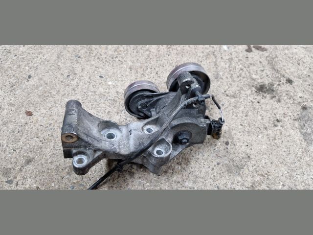 bontott OPEL ZAFIRA B Generátor Tartó Bak