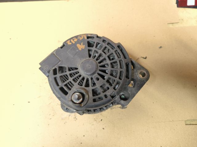 bontott OPEL ZAFIRA B Generátor