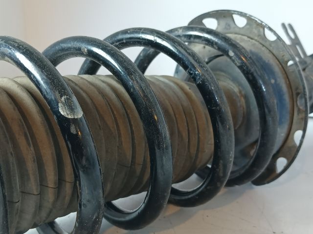 bontott OPEL ZAFIRA B Jobb első Gólyaláb (Lengécsillapító, Rugó)