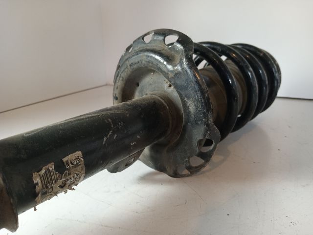 bontott OPEL ZAFIRA B Jobb első Gólyaláb (Lengécsillapító, Rugó)