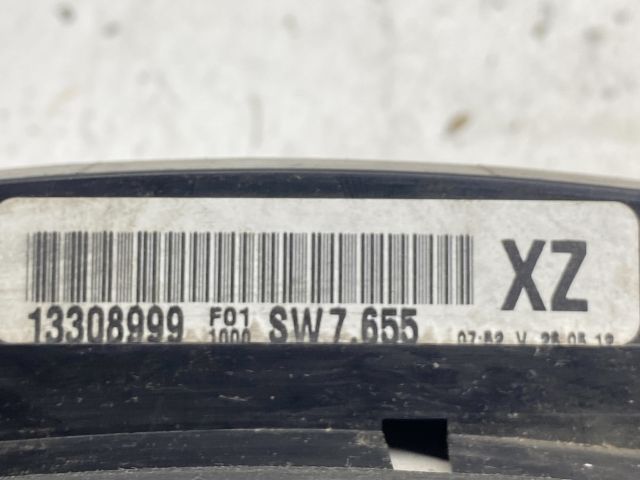 bontott OPEL ZAFIRA B Kilométeróra