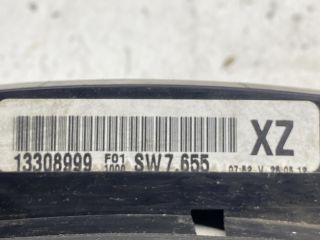 bontott OPEL ZAFIRA B Kilométeróra