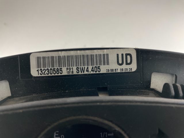 bontott OPEL ZAFIRA B Kilométeróra