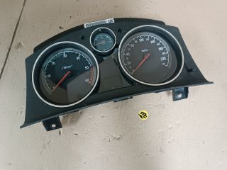 bontott OPEL ZAFIRA B Kilométeróra