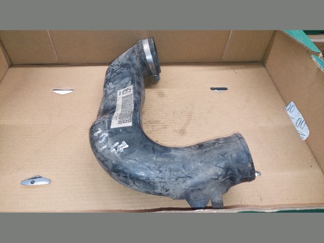 bontott OPEL ZAFIRA B Légbeömlő Cső