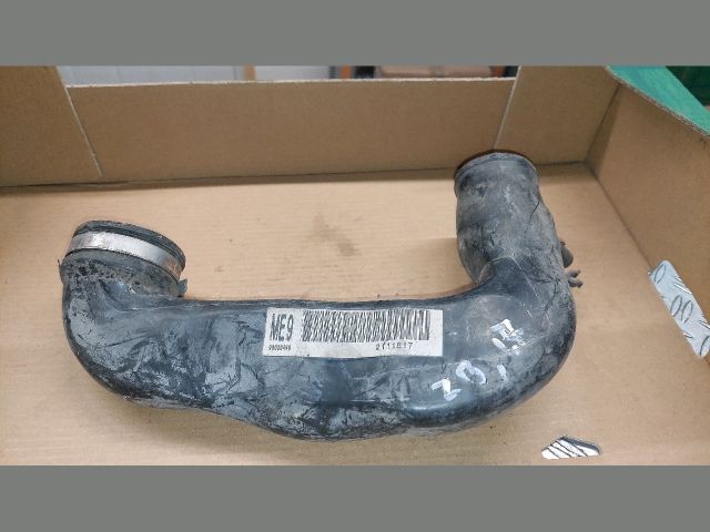 bontott OPEL ZAFIRA B Légbeömlő Cső