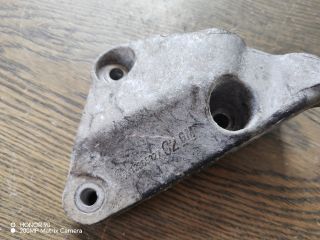 bontott OPEL ZAFIRA B Motor Tartó Bak (Fém)