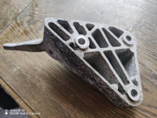 bontott OPEL ZAFIRA B Motor Tartó Bak (Fém)