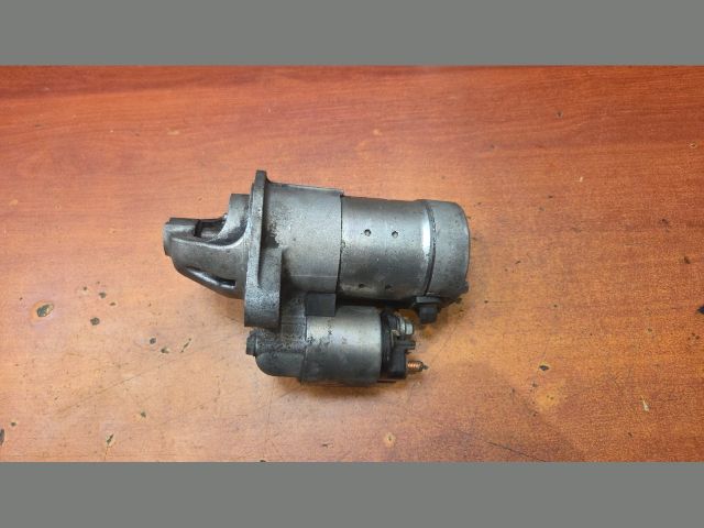 bontott OPEL ZAFIRA B Önindító