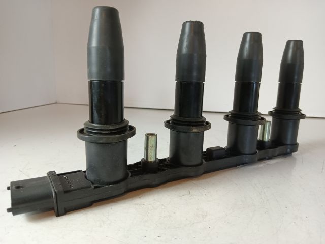 bontott OPEL ZAFIRA B Gyújtótrafó