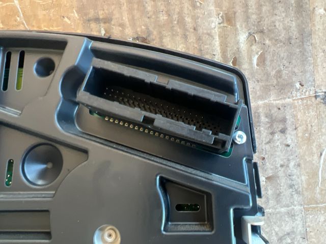 bontott OPEL ZAFIRA B Kilométeróra