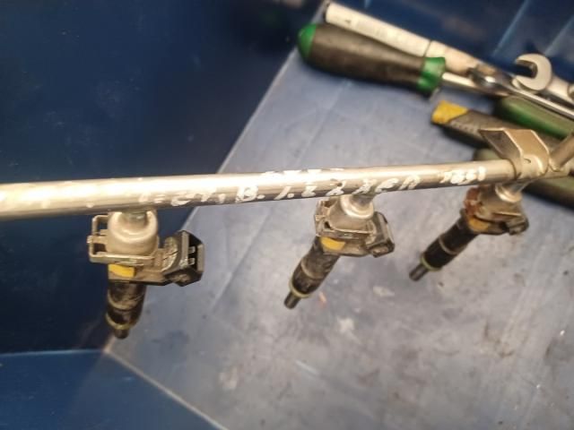 bontott OPEL ZAFIRA B Közösnyomócső