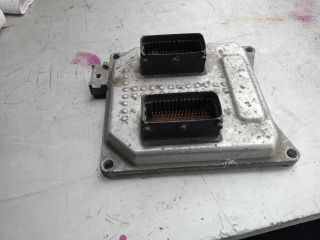 bontott OPEL ZAFIRA B Motorvezérlő