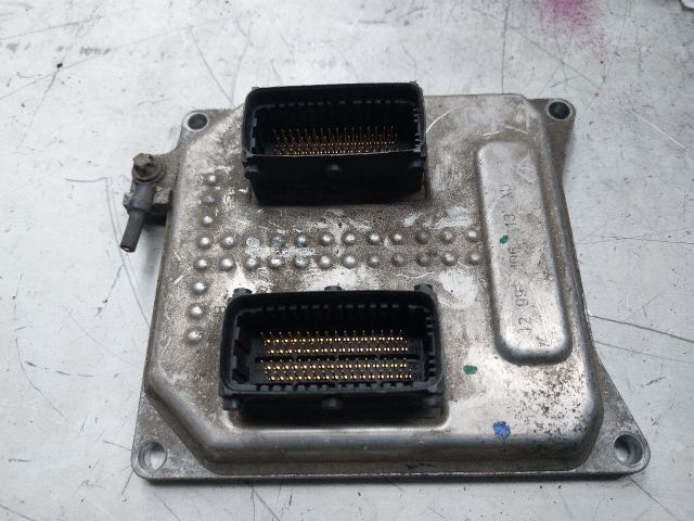 bontott OPEL ZAFIRA B Motorvezérlő