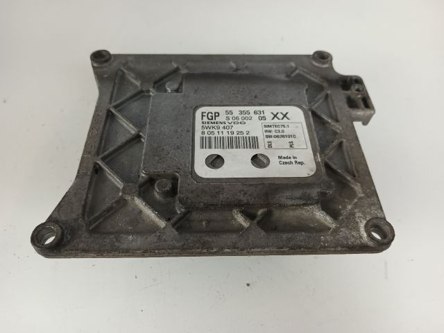 bontott OPEL ZAFIRA B Motorvezérlő