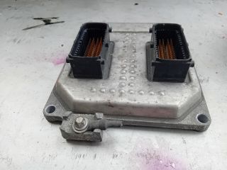 bontott OPEL ZAFIRA B Motorvezérlő