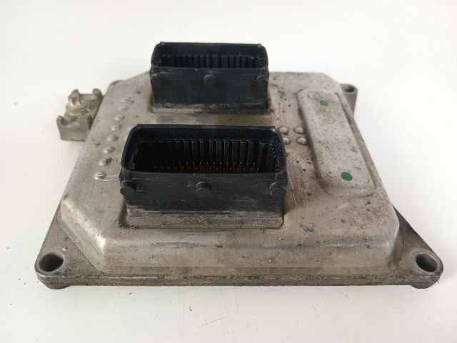 bontott OPEL ZAFIRA B Motorvezérlő