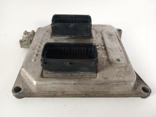 bontott OPEL ZAFIRA B Motorvezérlő