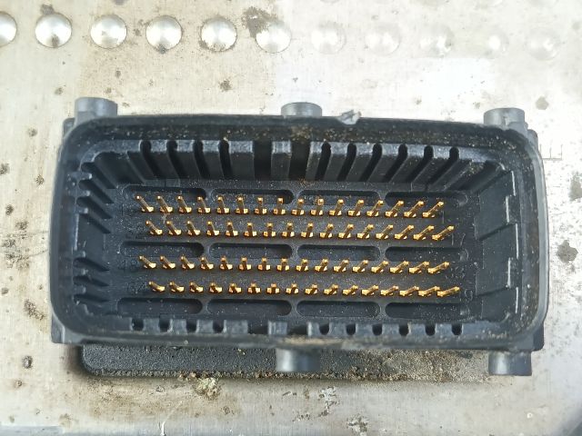 bontott OPEL ZAFIRA B Motorvezérlő