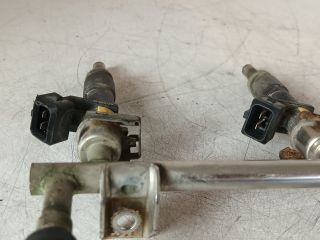 bontott OPEL ZAFIRA B Porlasztó Sor / Híd