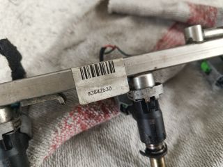 bontott OPEL ZAFIRA B Porlasztó Sor / Híd