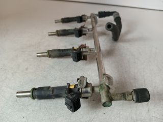 bontott OPEL ZAFIRA B Porlasztó Sor / Híd