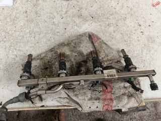 bontott OPEL ZAFIRA B Porlasztó Sor / Híd