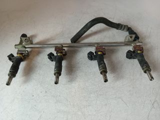 bontott OPEL ZAFIRA B Porlasztó Sor / Híd