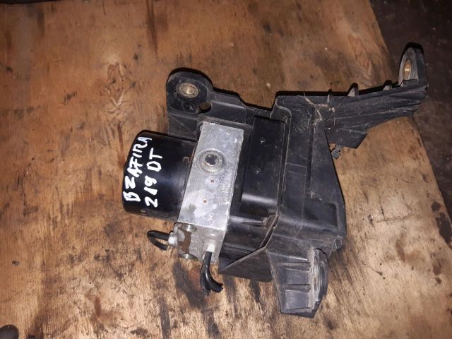 bontott OPEL ZAFIRA B ABS Kocka