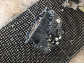 bontott OPEL ZAFIRA B Automata Váltó