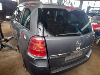 bontott OPEL ZAFIRA B Bal első Kerékagy