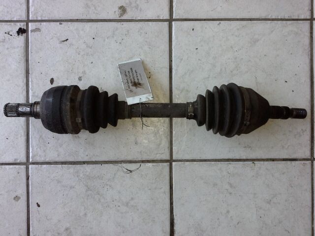 bontott OPEL ZAFIRA B Bal Féltengely