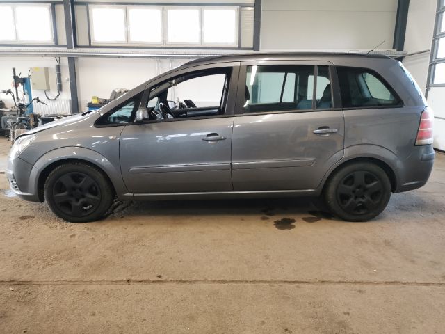 bontott OPEL ZAFIRA B Bal Féltengely