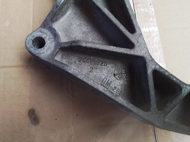 bontott OPEL ZAFIRA B Billenésgátló Bak