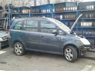 bontott OPEL ZAFIRA B Dugattyú és Hajtókar