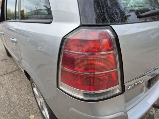 bontott OPEL ZAFIRA B Első Bölcső