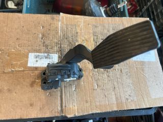 bontott OPEL ZAFIRA B Gázpedál (Elektromos)