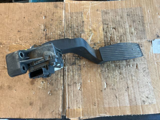 bontott OPEL ZAFIRA B Gázpedál (Elektromos)