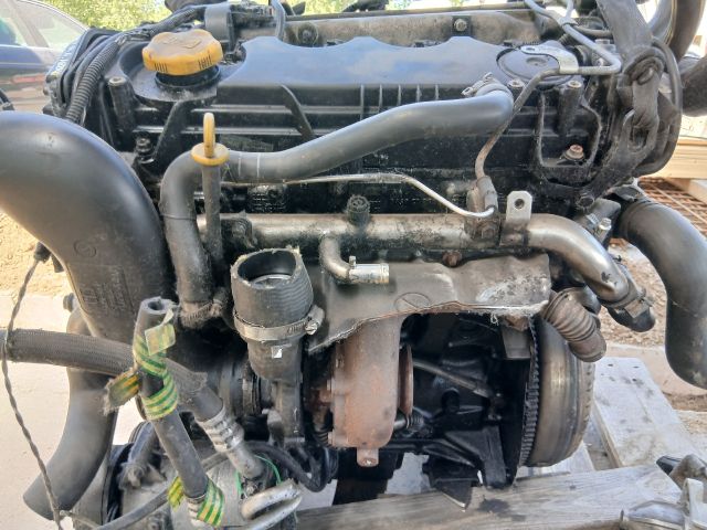 bontott OPEL ZAFIRA B Generátor