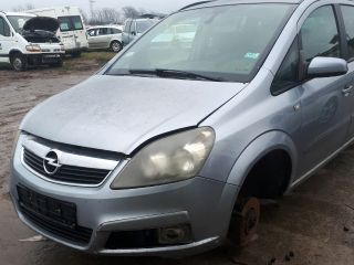 bontott OPEL ZAFIRA B Generátor