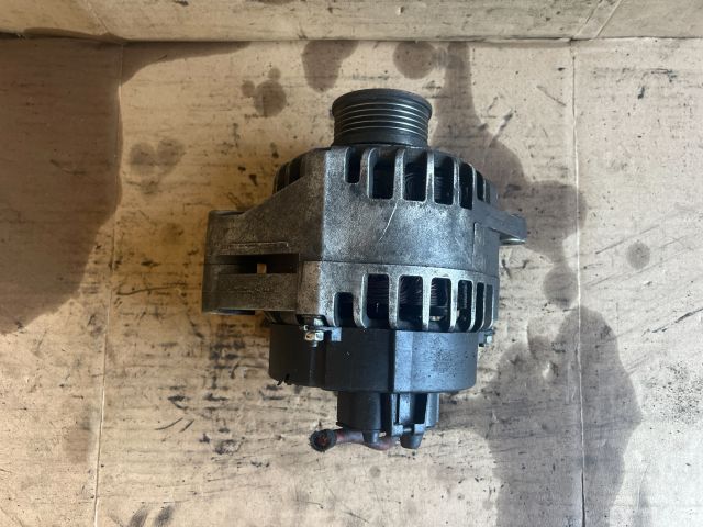 bontott OPEL ZAFIRA B Generátor