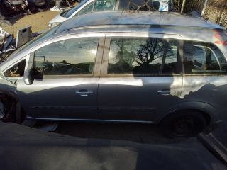 bontott OPEL ZAFIRA B Hátsó Híd (Tárcsafékes)