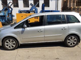 bontott OPEL ZAFIRA B Homlokfal (Üres lemez)