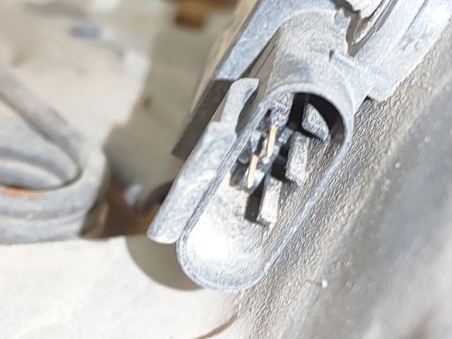 bontott OPEL ZAFIRA B Homlokfal (Üres lemez)