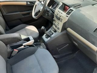 bontott OPEL ZAFIRA B Homlokfal (Üres lemez)