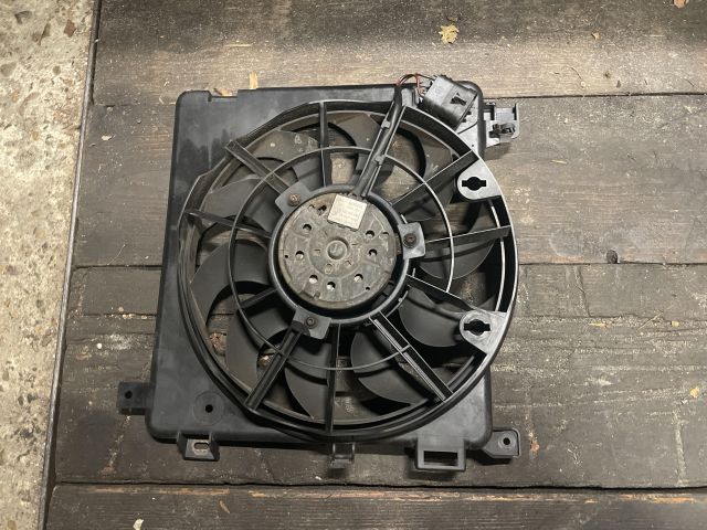 bontott OPEL ZAFIRA B Hűtőventilátor