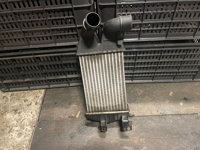 bontott OPEL ZAFIRA B Intercooler