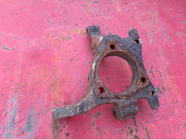 bontott OPEL ZAFIRA B Jobb első Csonkállvány