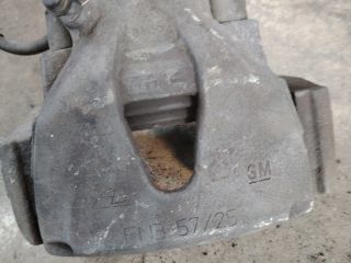 bontott OPEL ZAFIRA B Jobb első Féknyereg Munkahengerrel